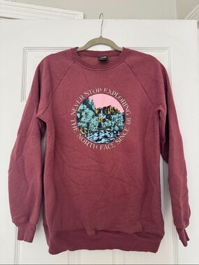 The North Face Rose-Red Graphic Crewneck Sweatshirt